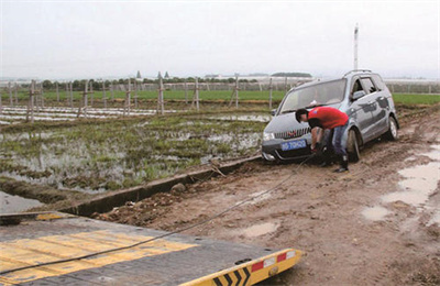 美兰区抚顺道路救援